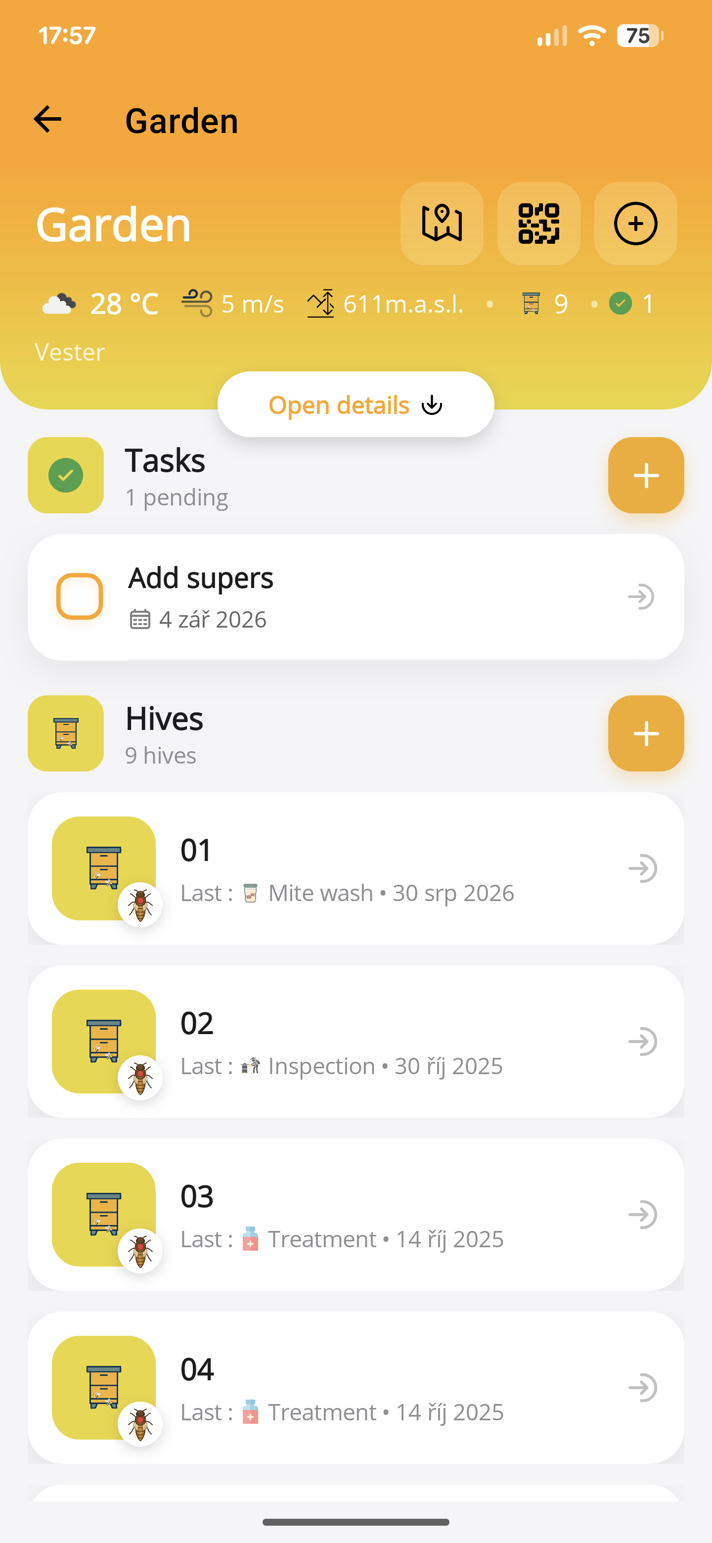 ApiNote apiary view with weather, tasks and individual hives